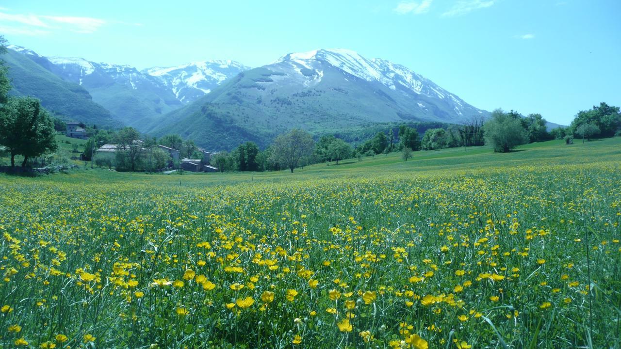 Poesia D'Abruzzo Villa Караманико Терме Екстериор снимка
